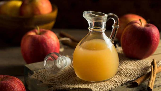 19 Benefits of Drinking Apple Cider Vinegar + How To Drink It • A