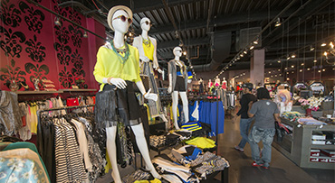shopping 370 x 203