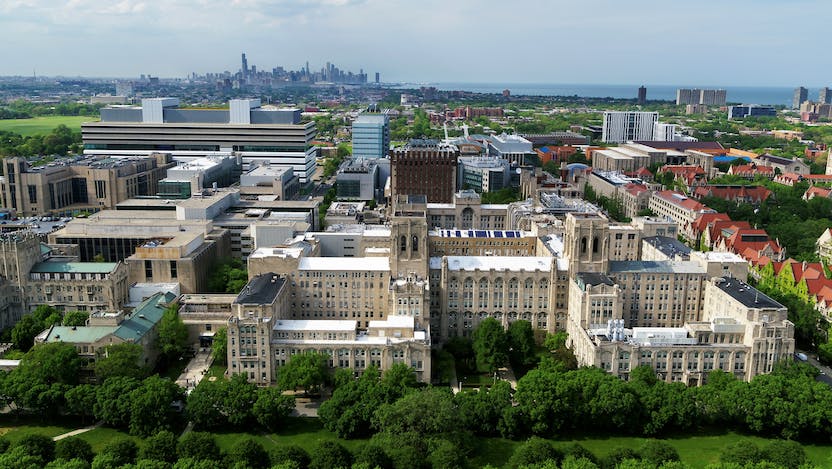 Aerial photo of UChicago Medicine Hyde Park campus
